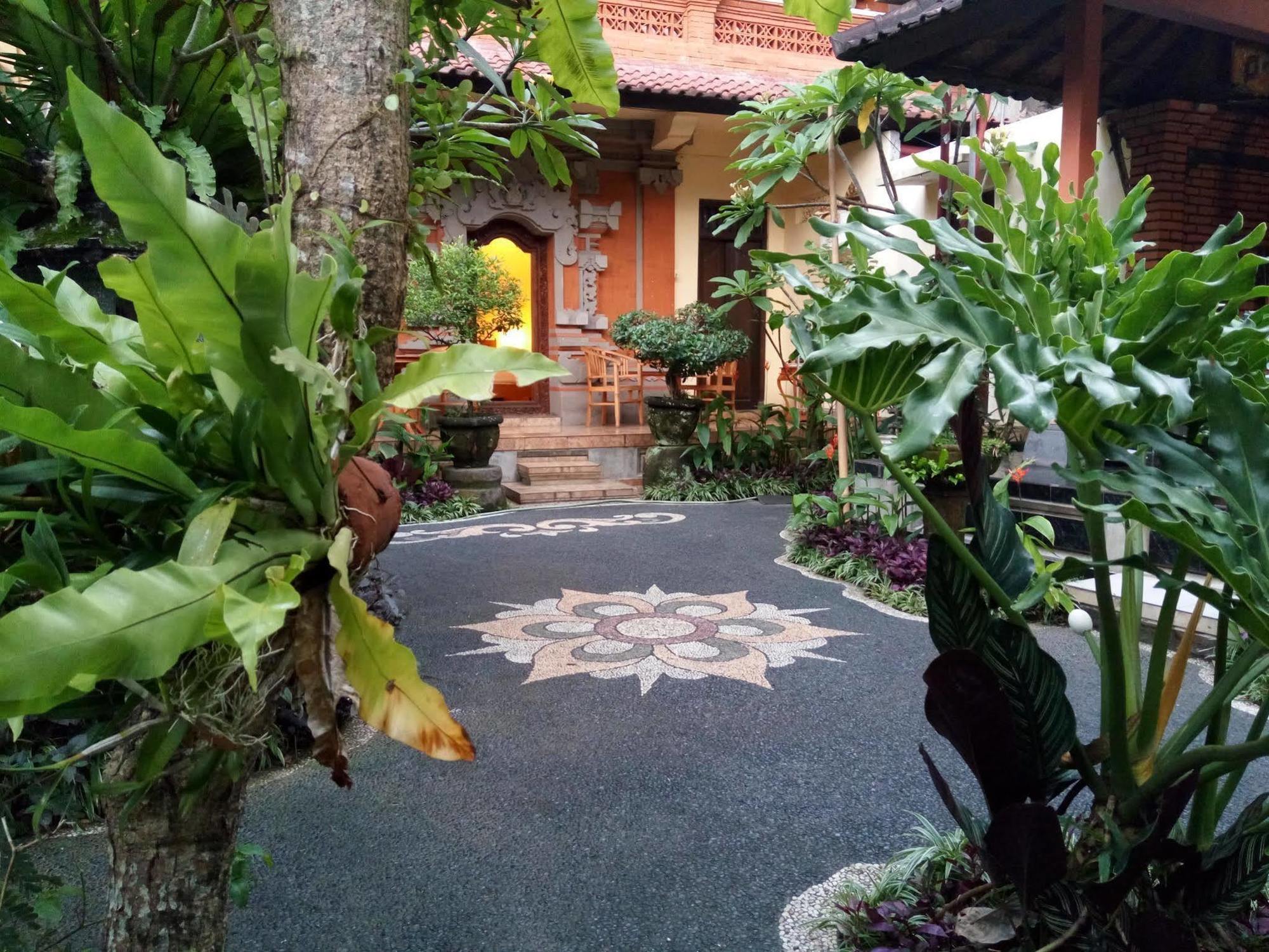 The Unique Homestay Ubud Buitenkant foto